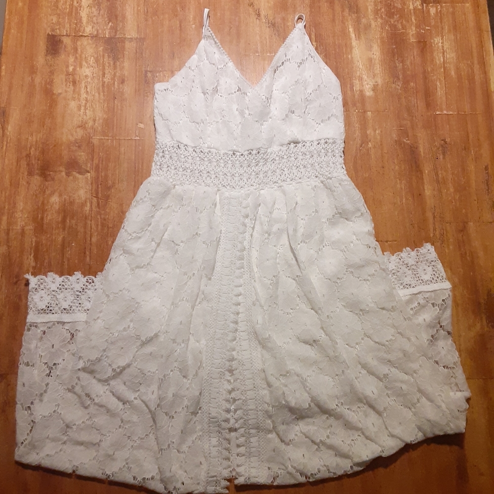 Floralmia Lace Wedding Dress
